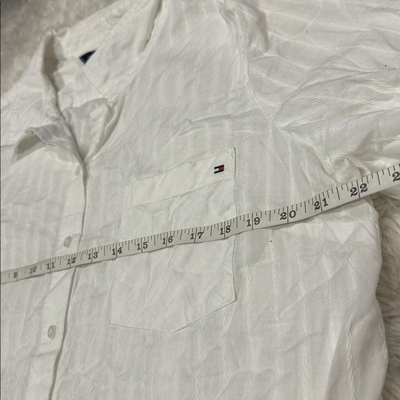 Tommy Hilfiger Classic White Striped Button-Down Shirt - Picture 6 of 7